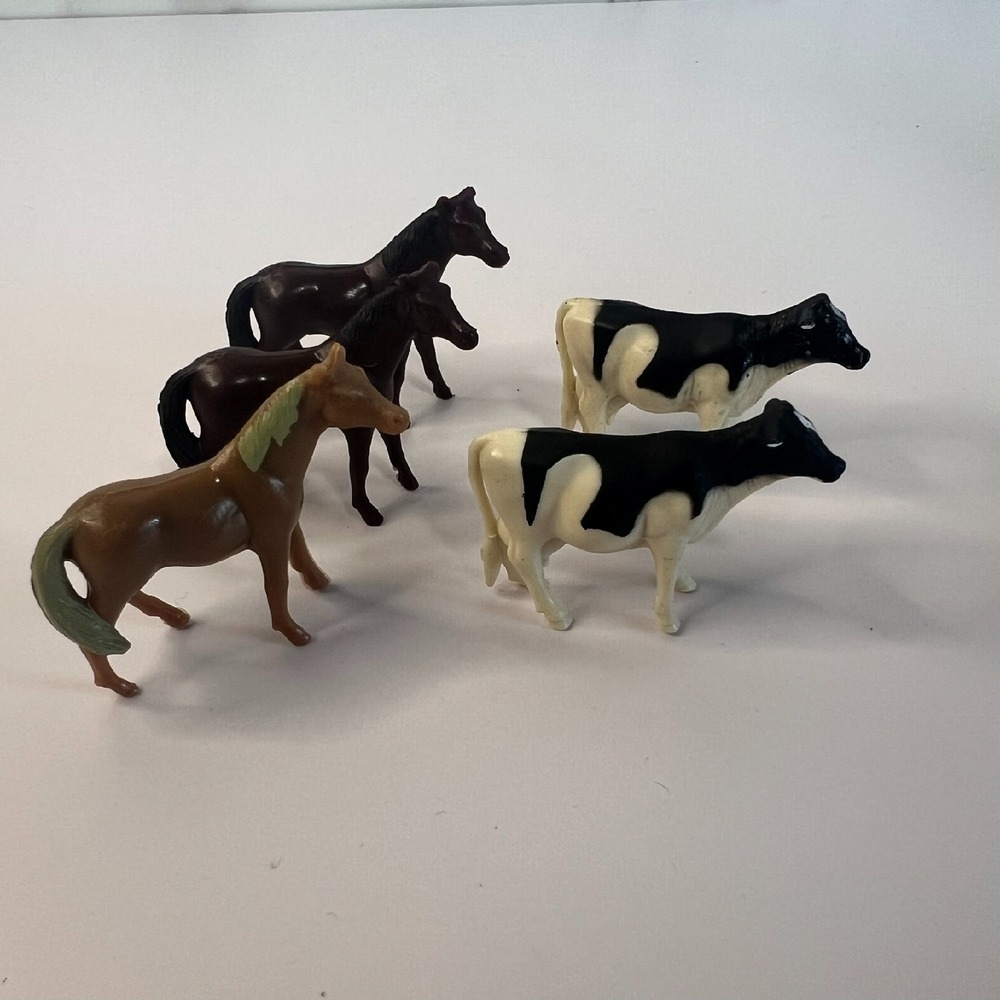 Lot of 5 Mini Farm Animals Toys for Tractors - ERTL Horses & Cows, 1.5-2" Long